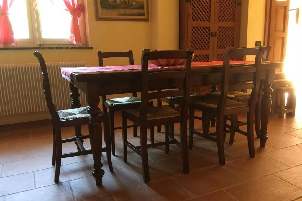 Casa A Schiera Fronte Lago Con Giardino Barcis Exterior foto